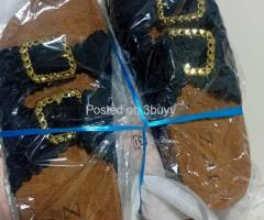 women fashion slippers